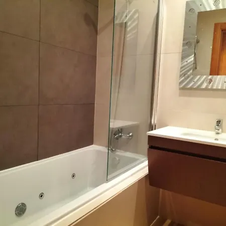 New Prime Heart Center Rocha Flat Apartman